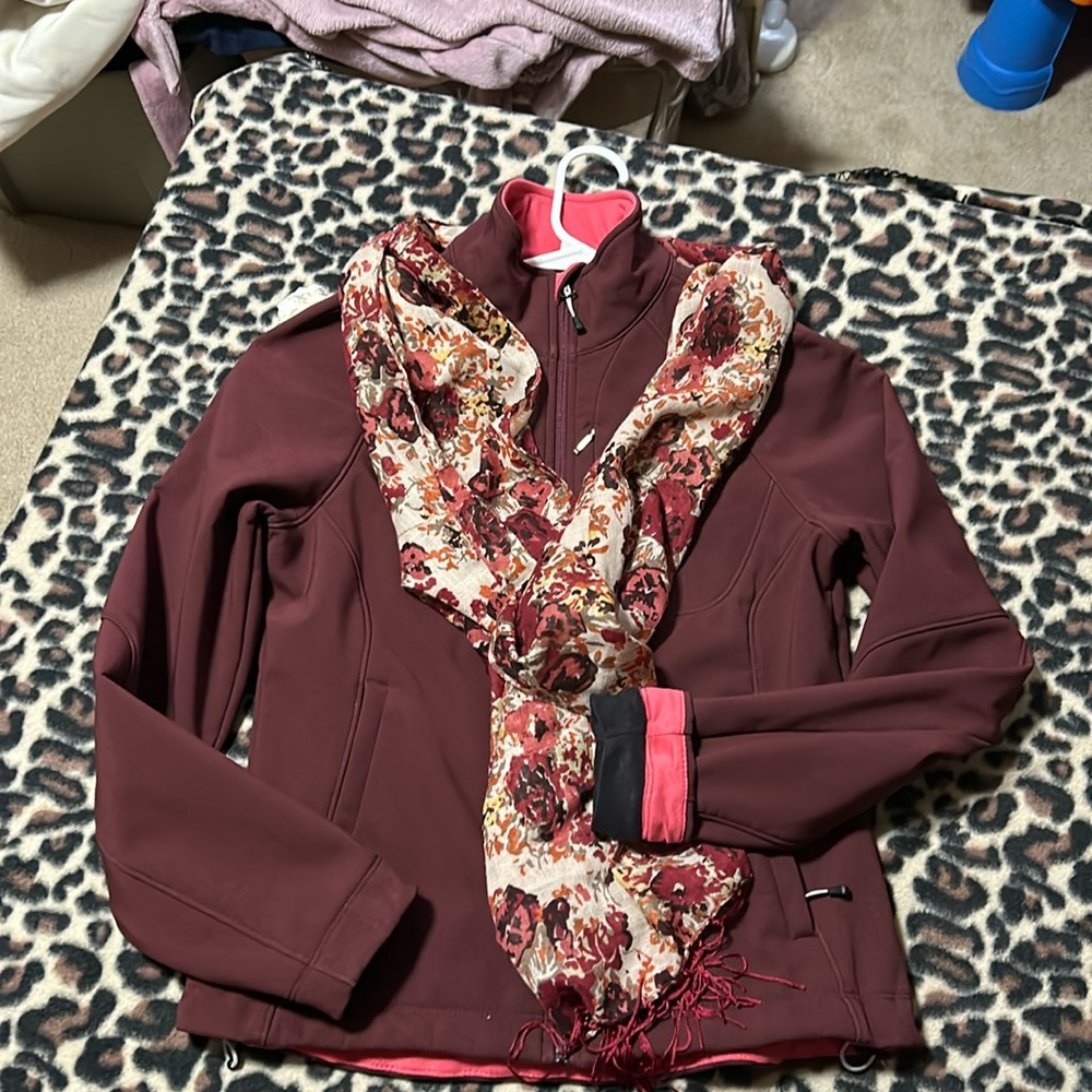 The North Face Ladies Apex Barrier Soft Shell Jacket.-Small